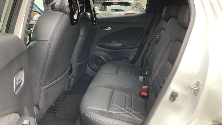 Nissan Juke 1.6 Hybrid Tekna+ 5dr Auto Hybrid Hatchback